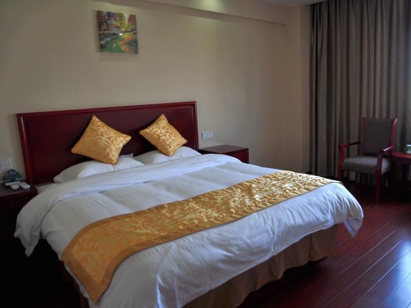 Greentree Inn Huai'An Bus Station Golden Eagle Xinya Huaihai Road Business Hotel Exteriér fotografie